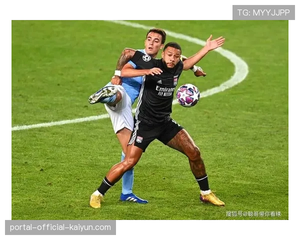 斯特拉斯堡高位逼抢战术奏效主场三比一力克里昂